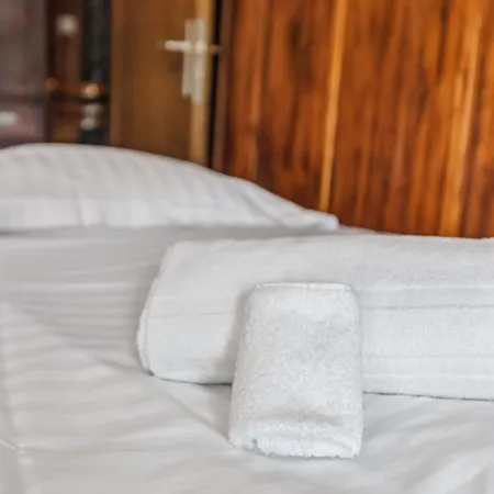 Spacieux Et Pittoresque *